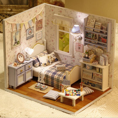 Mini Bed Room Dollhouse