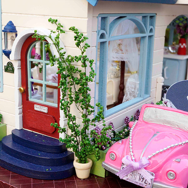 Luxury Style Dollhouse