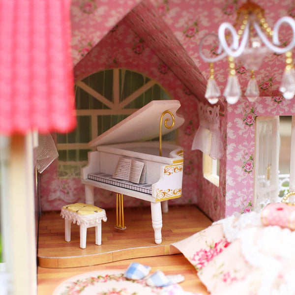 Princess Home Dollhouse